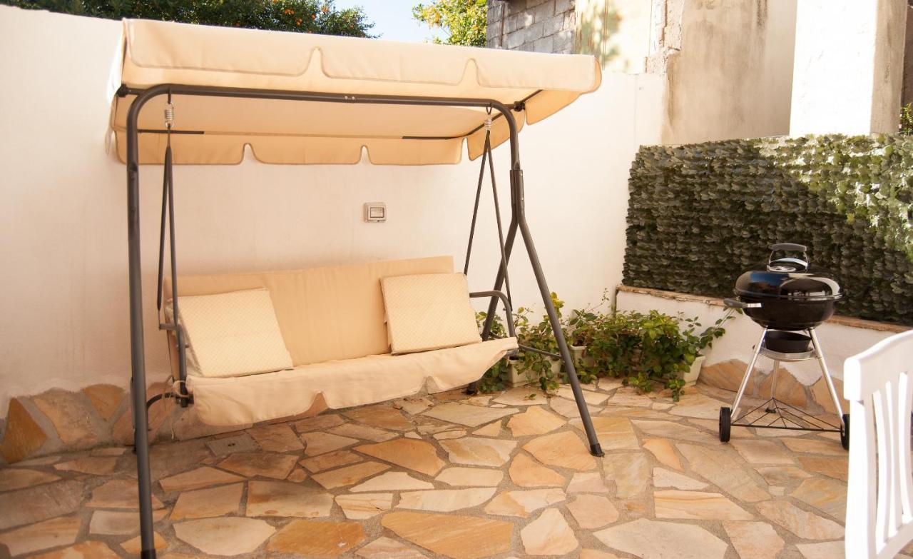 Sotza'S Little House Villa Padru Exterior photo